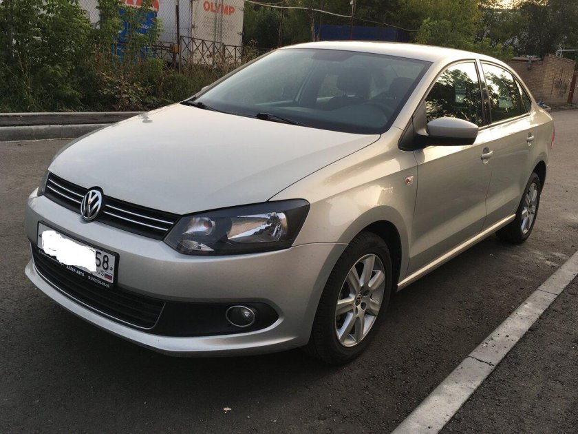 Volkswagen Polo sedan 2012