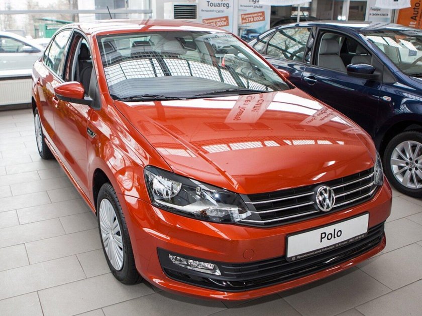Фольксваген поло оранжевый 2016