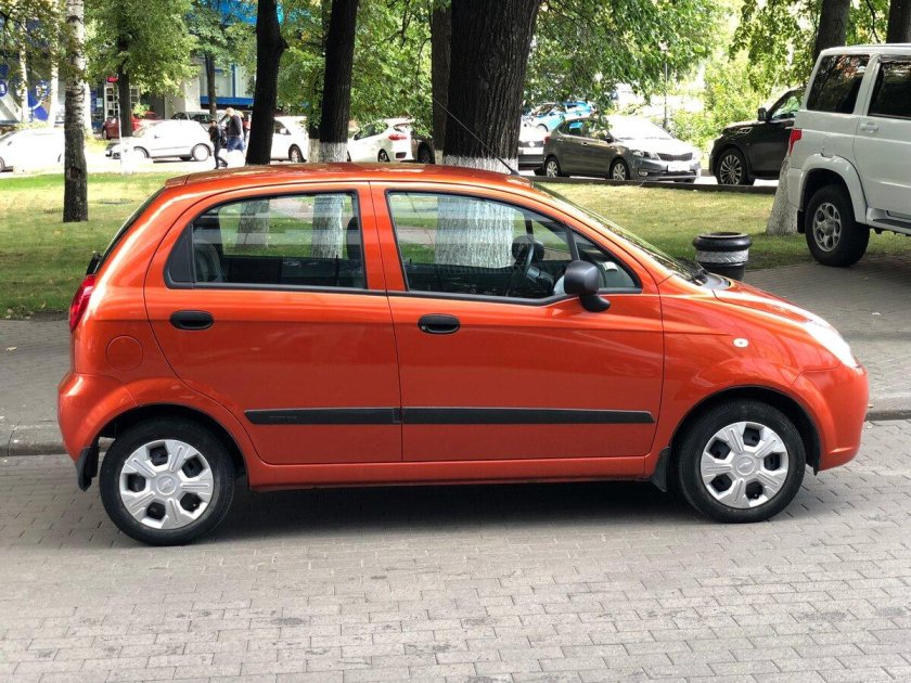Шевроле Спарк 2006 оранжевый