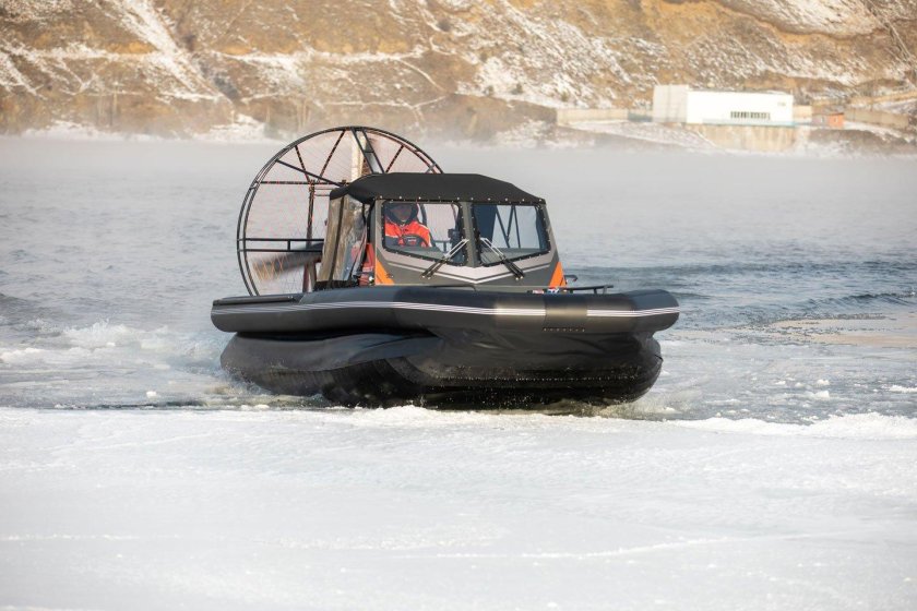 Аэролодка Фантом 650