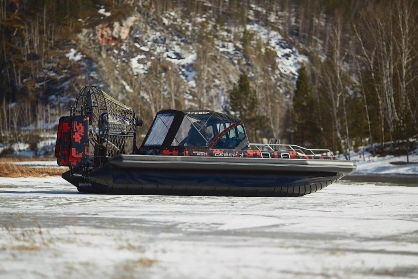 Аэролодка Фантом 650