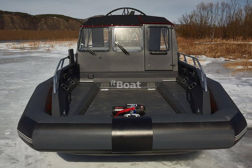 Аэролодка Фантом 650