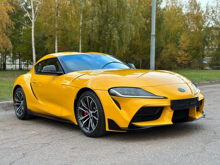 Toyota Supra v12