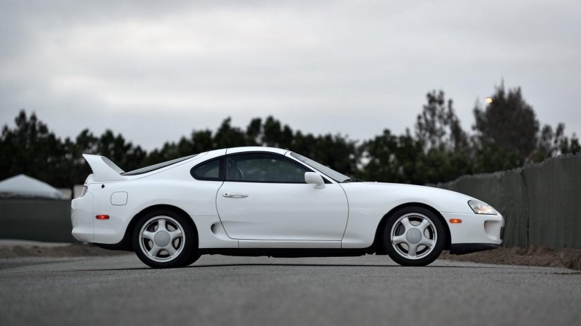 Тойота Супра а80