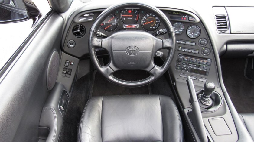 Toyota Supra a80 салон