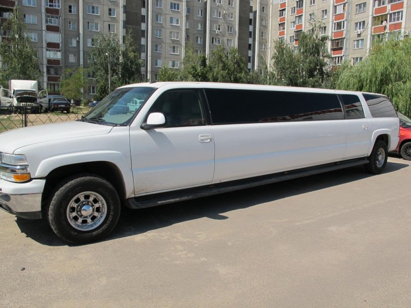 Chevrolet Suburban лимузин