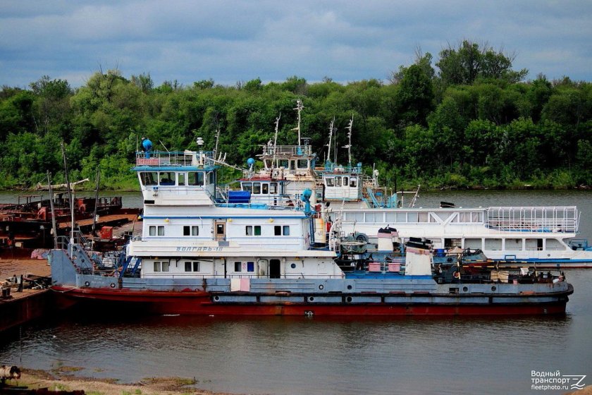 Буксир толкач Волгарь