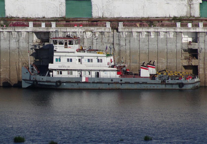 Буксир толкач волгарь