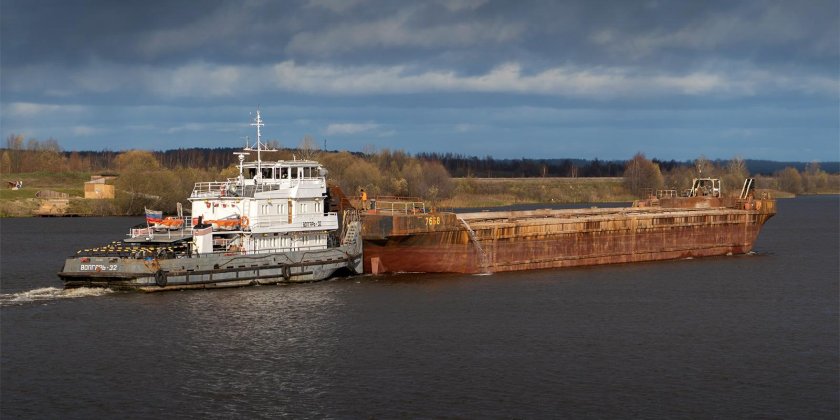 Теплоход Волгарь 32