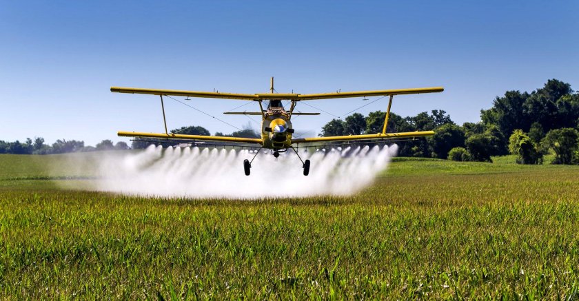Сельскохозяйственный самолет