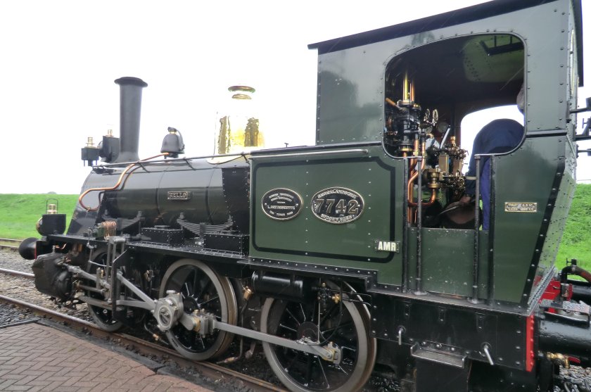 Паровой двигатель поезда