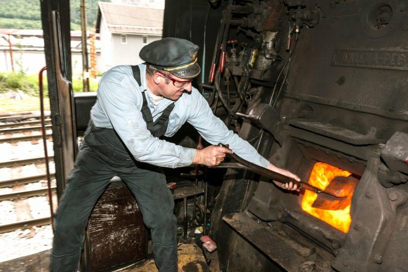 Уголь в топку