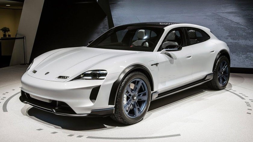 Porsche Mission e Cross Turismo