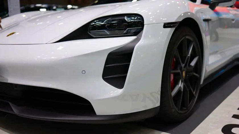 Порше электрокар