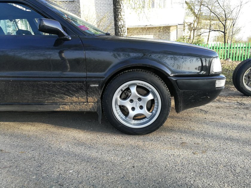 Ауди 80 диски с полкой