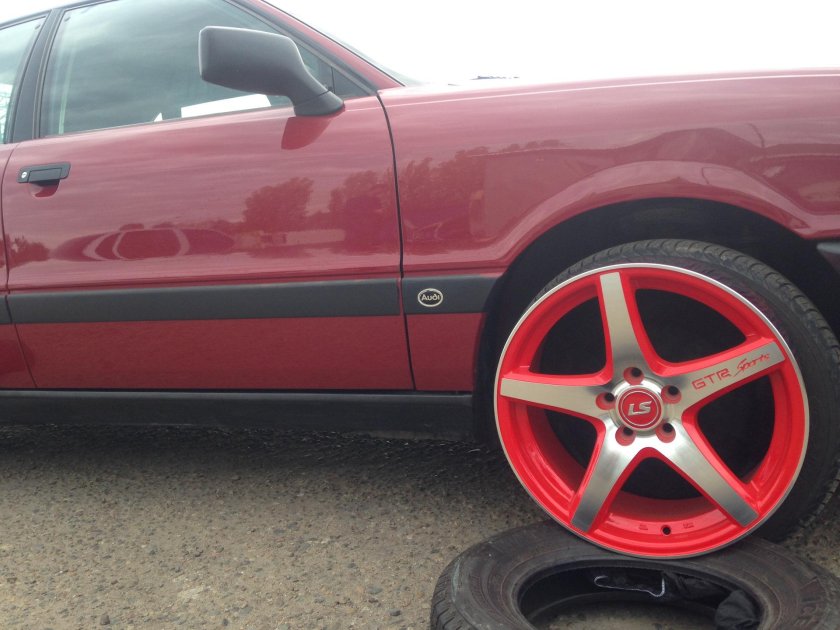 Литые диски Ауди 80 б4