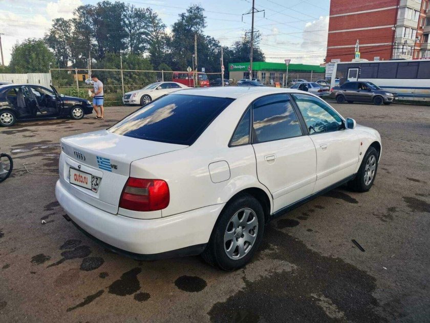 Модель Мазда фамилия