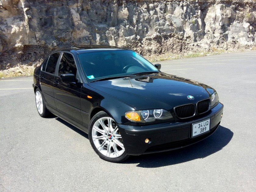 BMW 3 2003