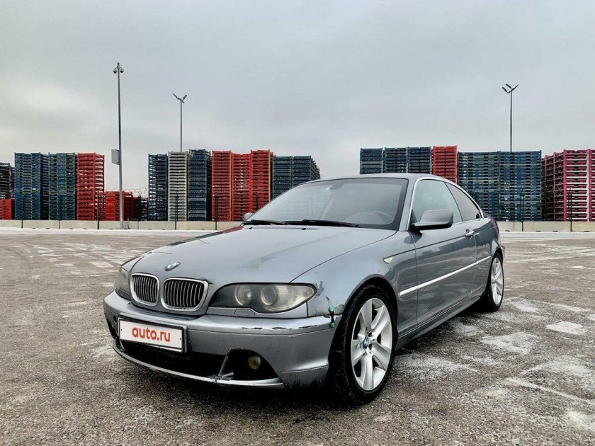 БМВ купе 2003 года