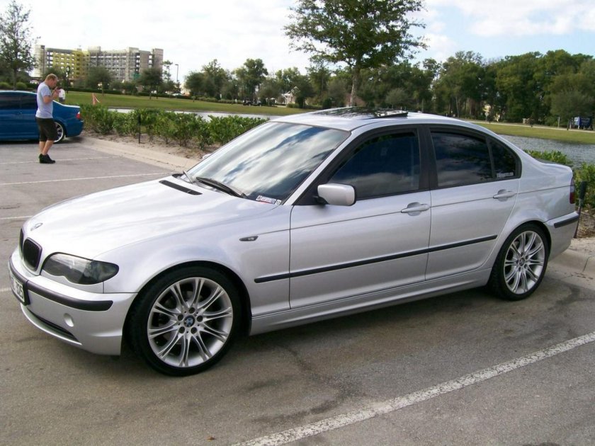 BMW 3 2003