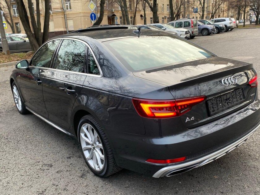 Линкольн MKZ