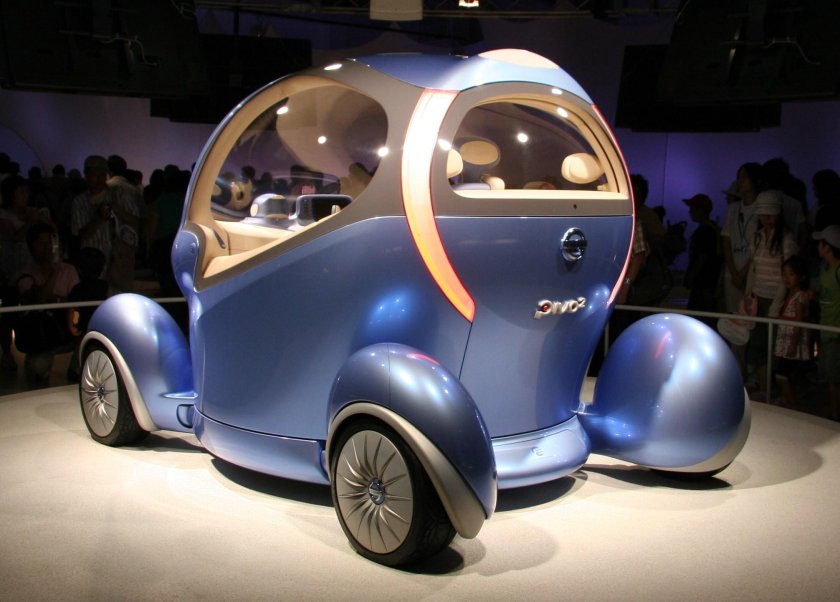 Nissan pivo 2