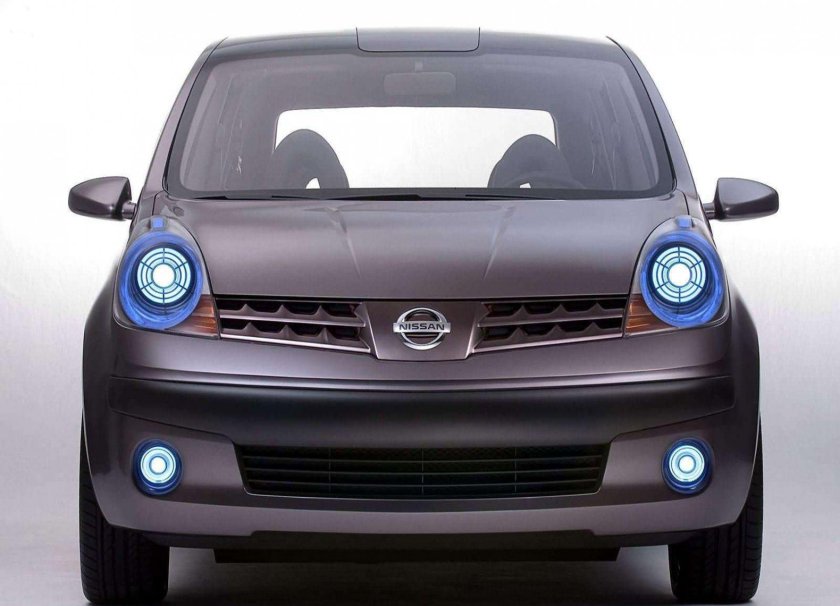 Ниссан ноут 2004