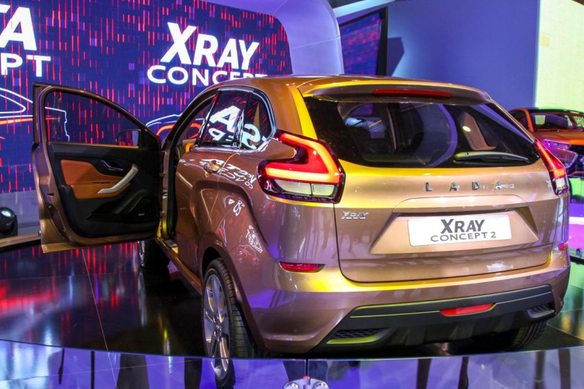 Lada XRAY