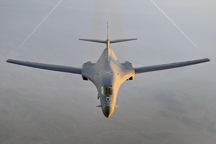 Rockwell b-1 Lancer