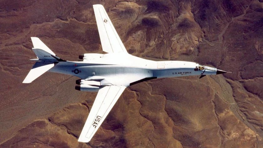 Rockwell b-1 Lancer