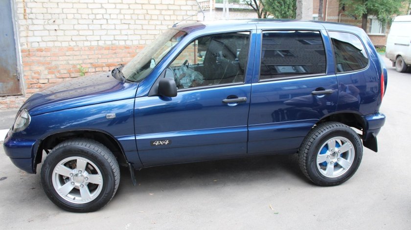 Chevrolet Niva 2007 синяя