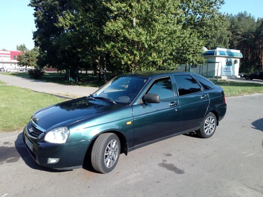 Приора 2 серо зеленый металлик