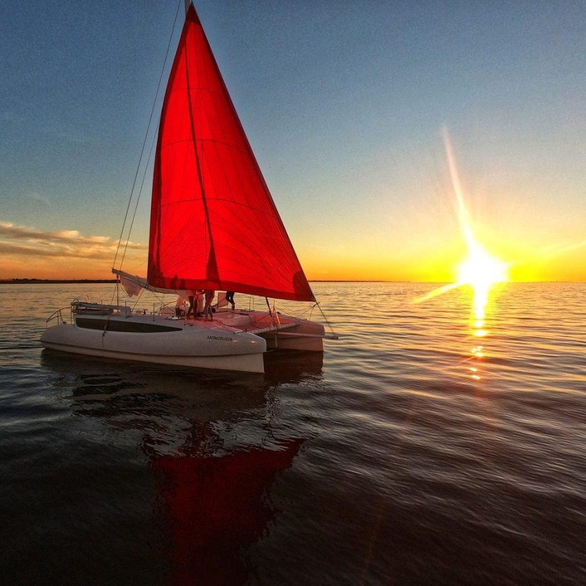 Катамаран СПБ