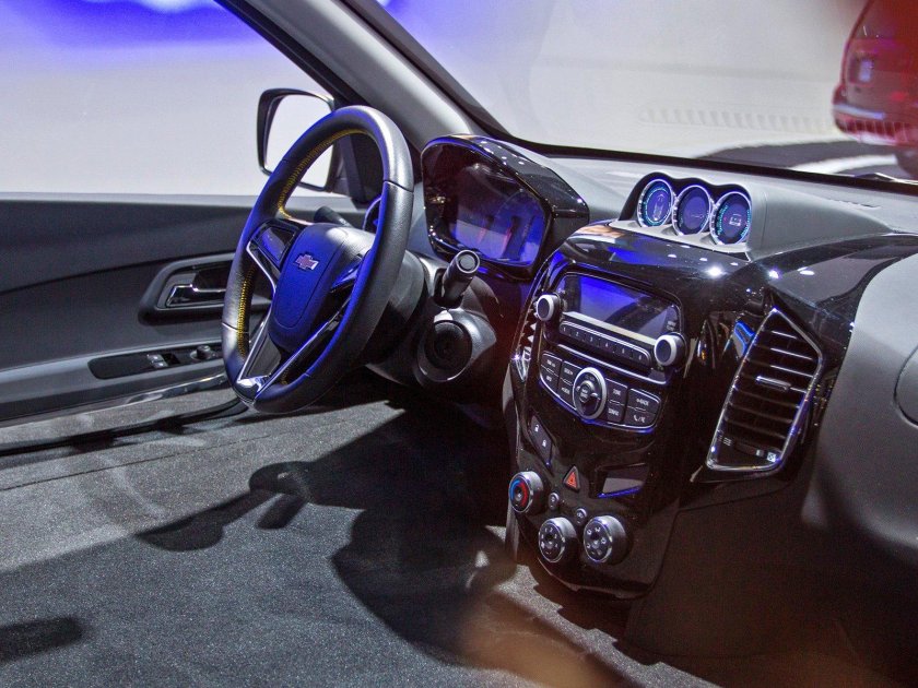 Chevrolet Niva 2 салон