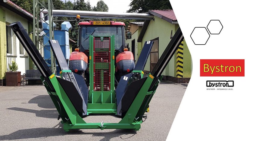 Пересадчик деревьев на МТЗ