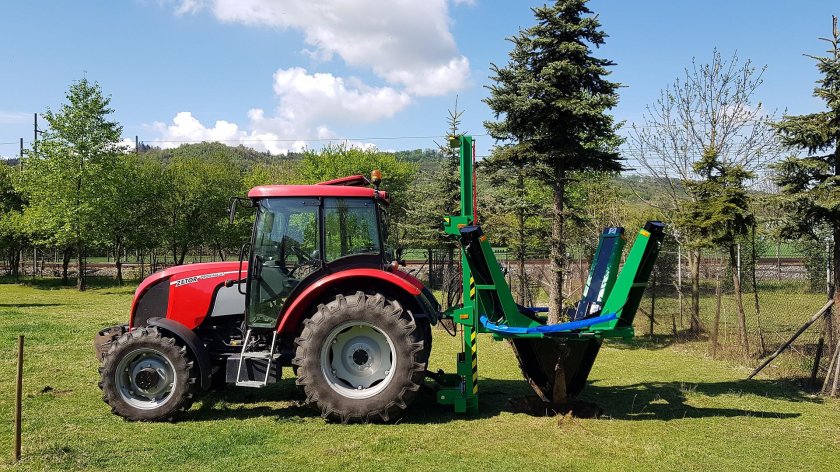 Пересадчик деревьев Bystron