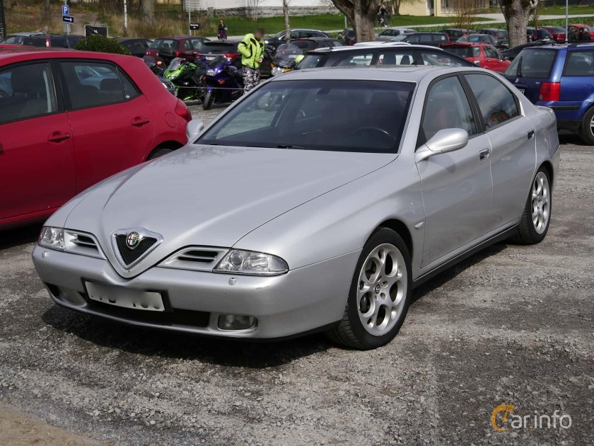 Альфа Ромео 166 1998