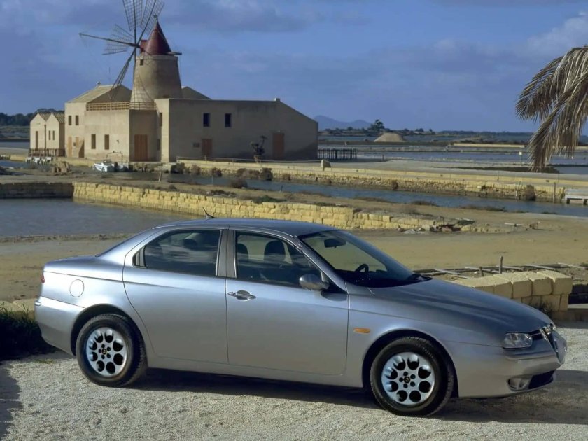 Alfa Romeo 156