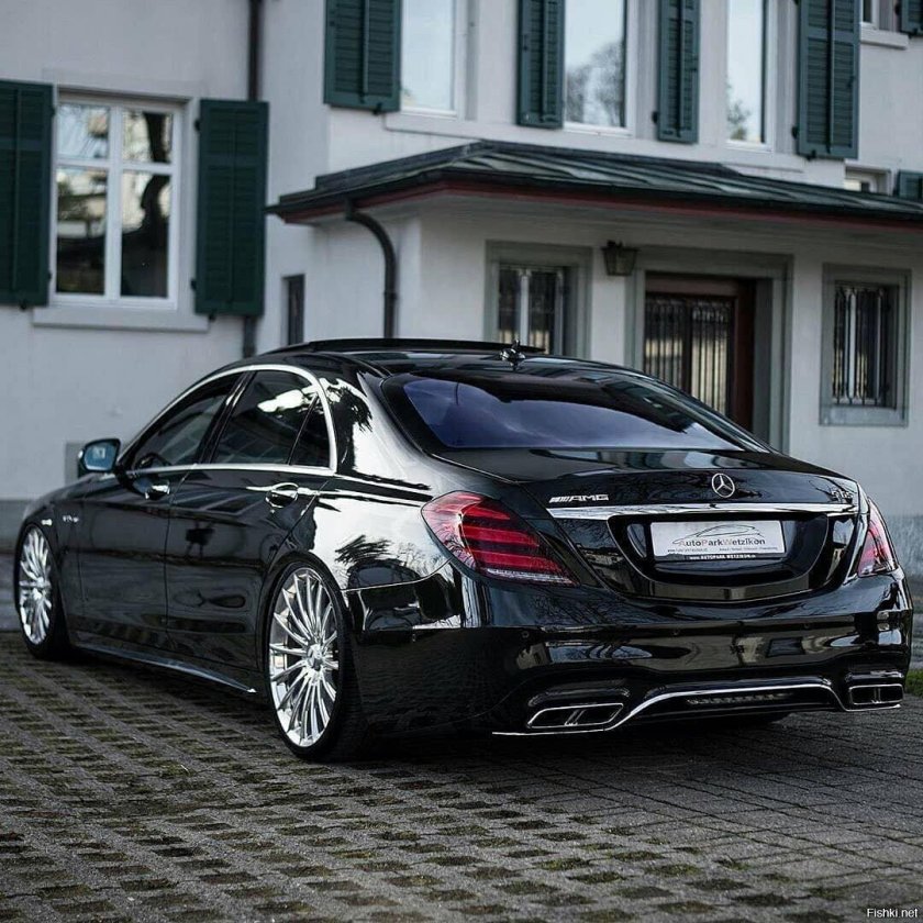 Mercedes Benz s65 AMG