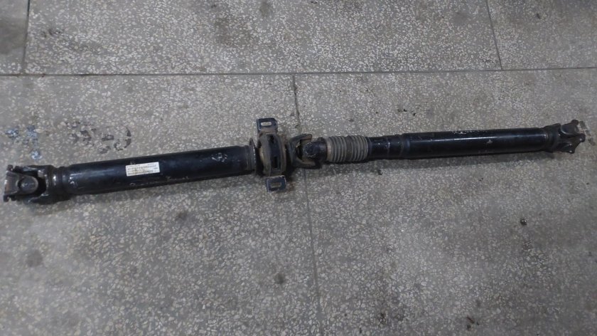 Кардан задний