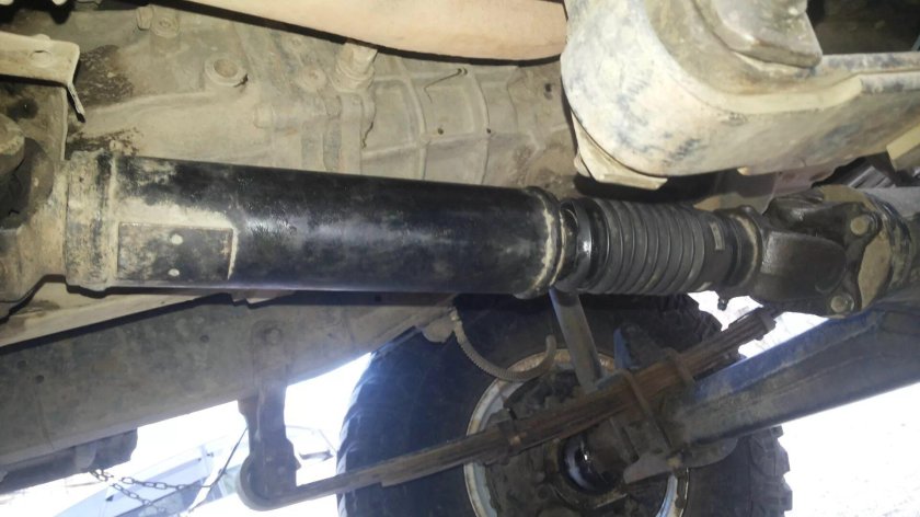 Передний кардан Тойота Хайлюкс