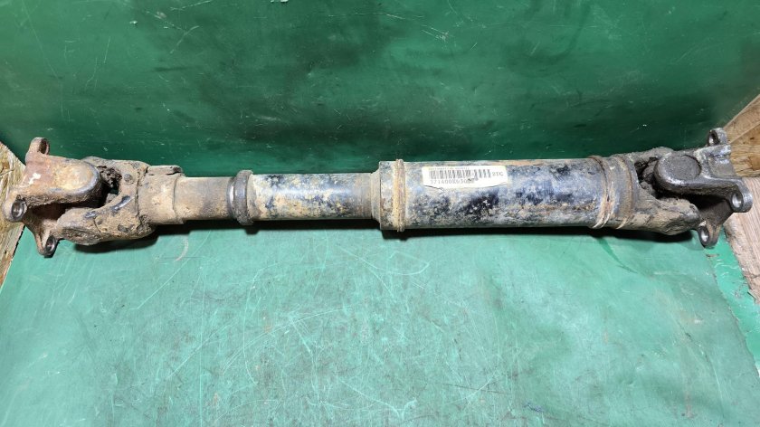 Вал карданный