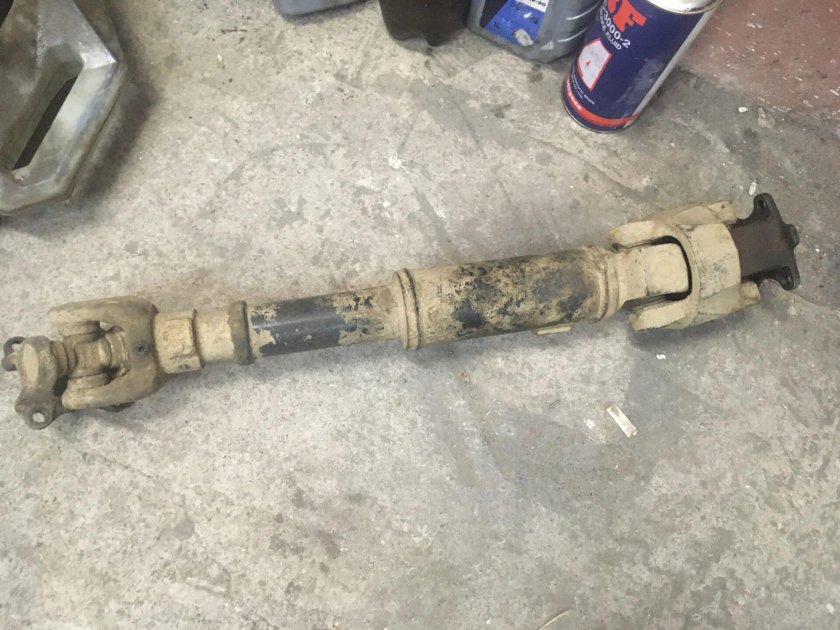 Кардан Тойота Хайлюкс