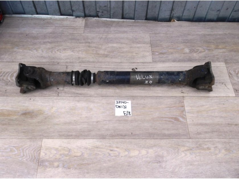Передний кардан Тойота Хайлюкс