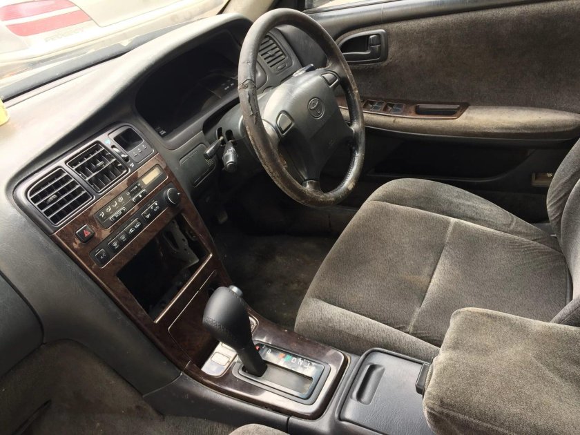 Toyota Chaser 90 салон