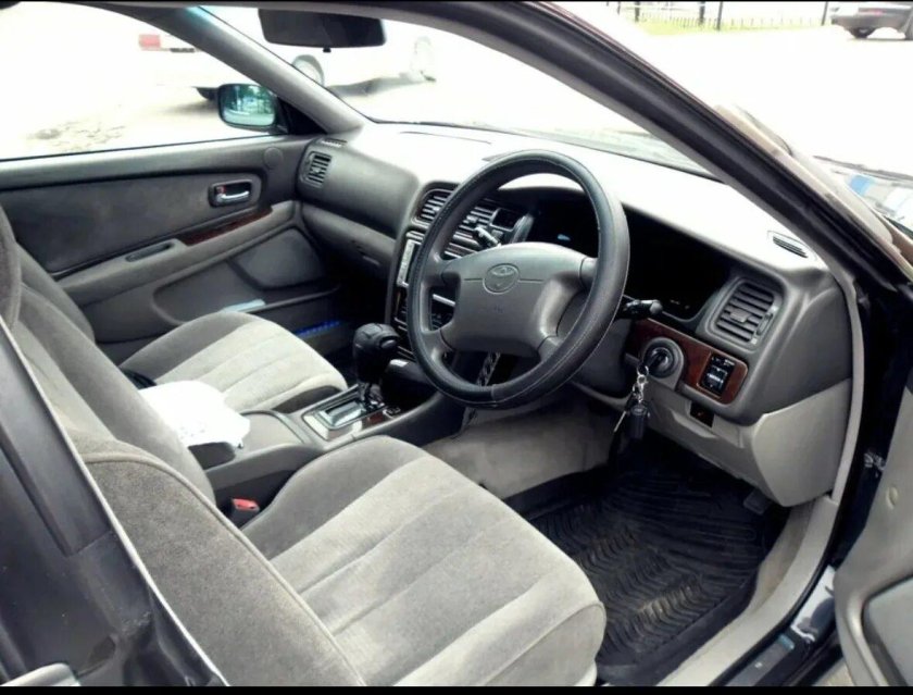 Toyota Chaser 100 салон