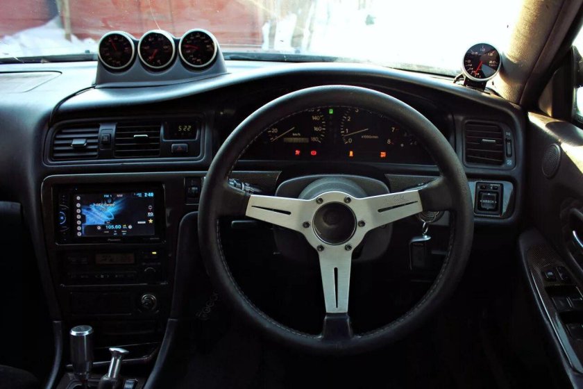 Toyota Chaser 100 салон