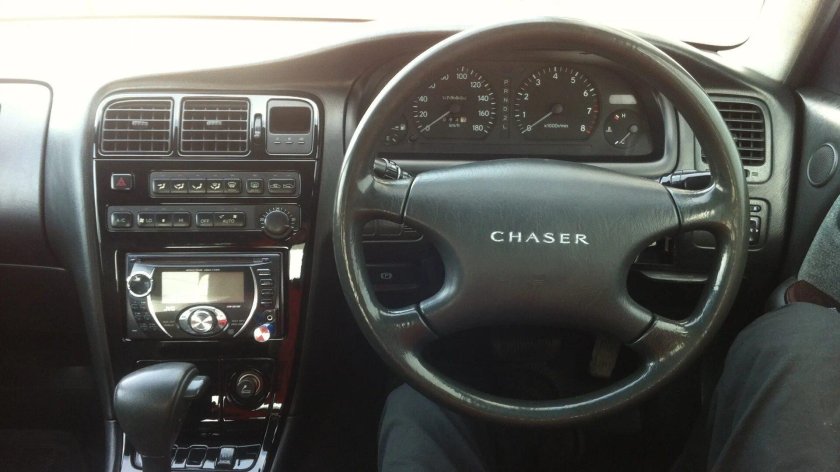 Чайзер 90 салон