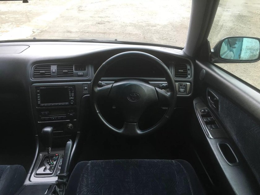 Chaser 100 салон