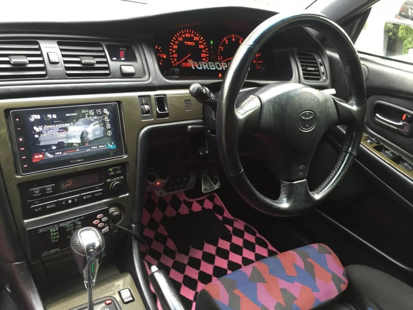 Салон Юбилейный Chaser 100